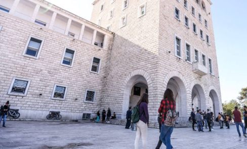 Ne nentor rinis viti i ri akademik: Skenaret e menduar per zhvillimin e mesimit